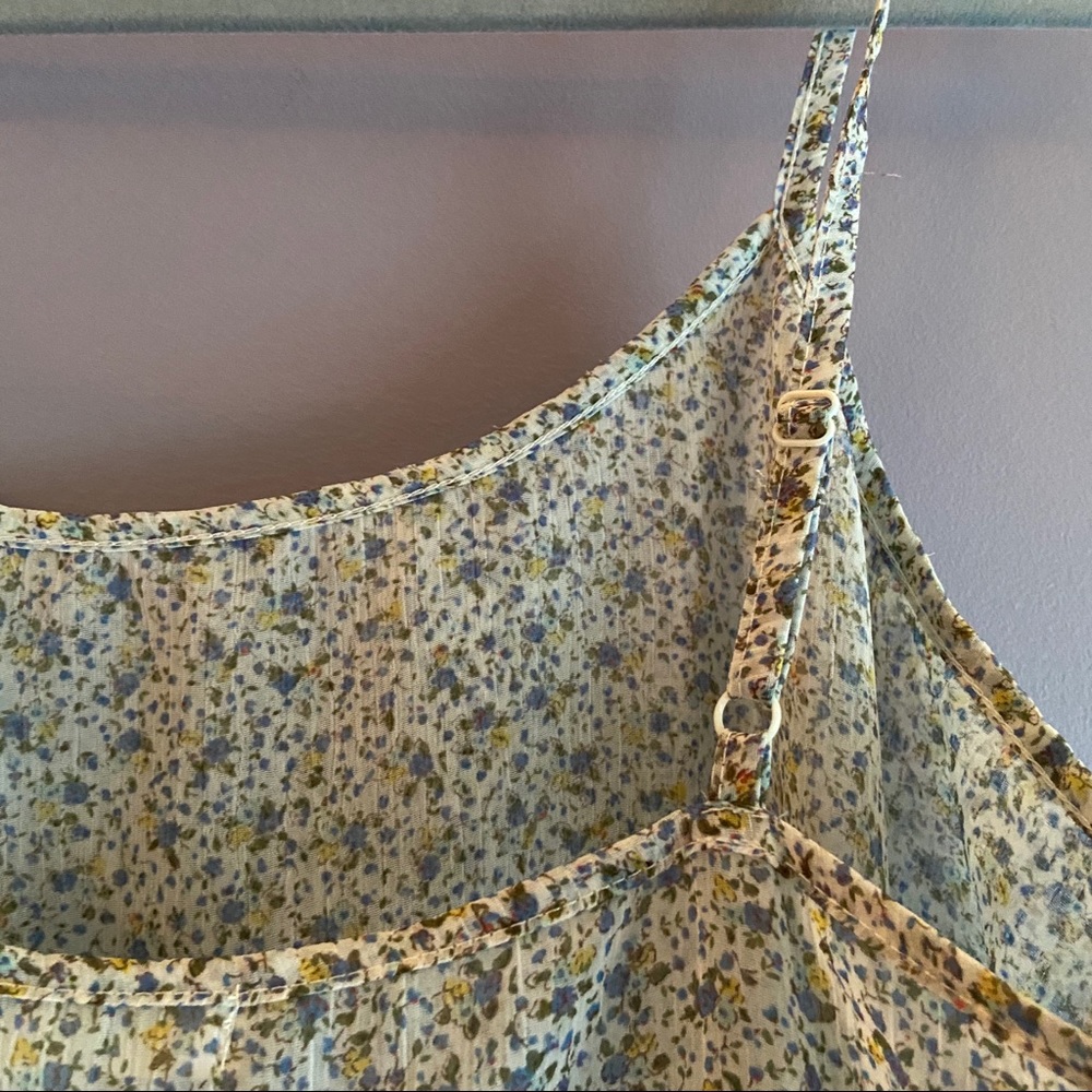 Ya LA Ruffled Front Floral Tank Top - Picture 5 of 6